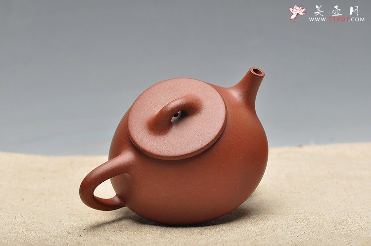 紫砂壶图片：质朴简单 素雅典范 平盖石瓢 - 美壶网