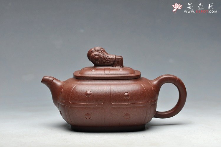 紫砂壶图片：经典代表作 盔甲 - 美壶网