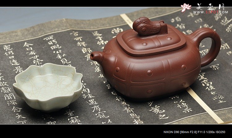 紫砂壶图片：经典代表作 盔甲 - 美壶网