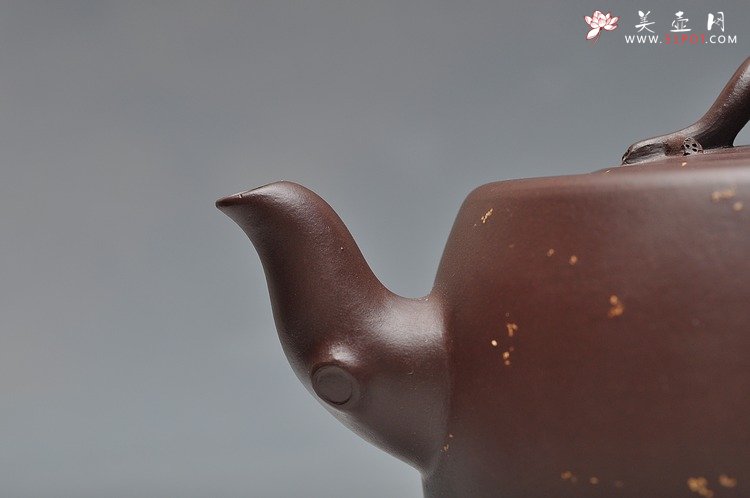 紫砂壶图片：原创作品 舒展淡雅  全手花好月圆 - 美壶网