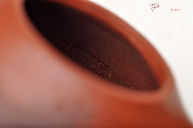 紫砂壶图片：骨肉均挺  塑龙 全手子冶石瓢 - 美壶网