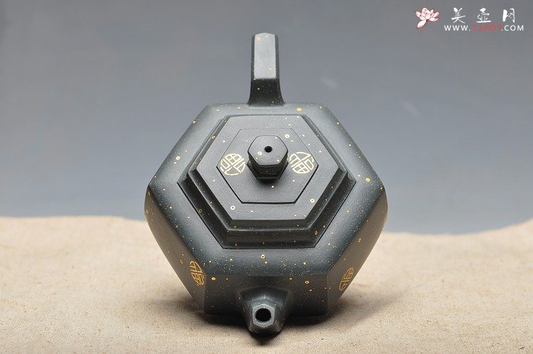 紫砂壶图片：经典墨绿泥 满金福 器形优雅 泥色别致 全手中雪华 - 美壶网