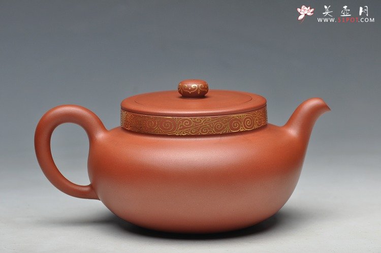 紫砂壶图片：曲峰最新原创作品 典雅大气 全手雍和 - 美壶网