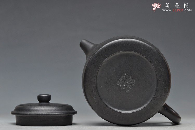 紫砂壶图片：王者归来 万阗阗最新全手力作 大亨德中 浑厚大气 - 美壶网