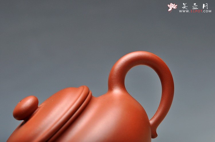 紫砂壶图片：婉约秀气  曲峰味道 全手工仿古 - 美壶网
