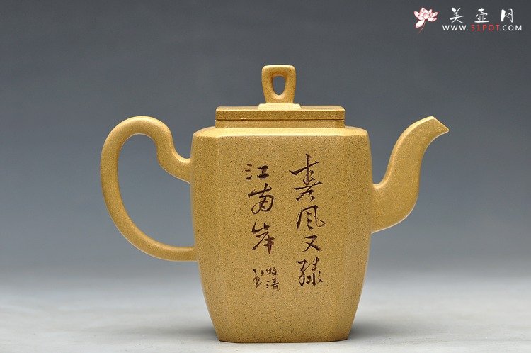 紫砂壶图片：全手镶片 高八方 老味十足 刻绘老辣 - 美壶网