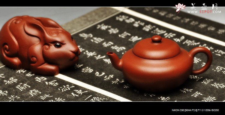 紫砂壶图片：明式小品 摹古之风 小巧别致 全手明韵 老朱泥 - 美壶网