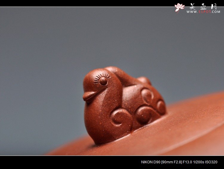 紫砂壶图片：亲情无限 全手青云 仅此一件 不接受定制 - 美壶网