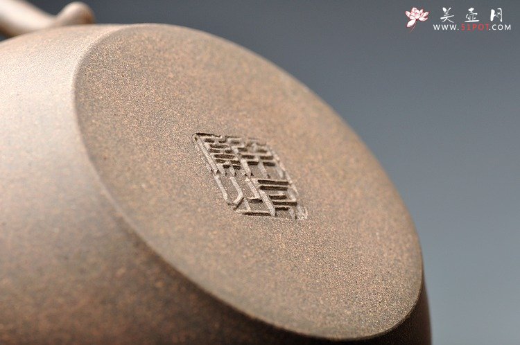 紫砂壶图片：拙朴古雅 传统耐品 杀茶利器 全手拙古 - 美壶网