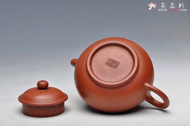 紫砂壶图片：90年代的全手小华颖 极品朱泥 高手之作 - 美壶网