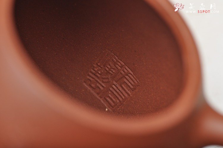 紫砂壶图片：唐彬杰款龙蛋 尹君峰全手新作 挺拔有力 朱砂泥 - 美壶网