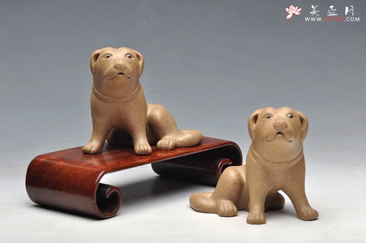 紫砂壶图片：精品 一对忠犬 蒋蓉款 - 美壶网