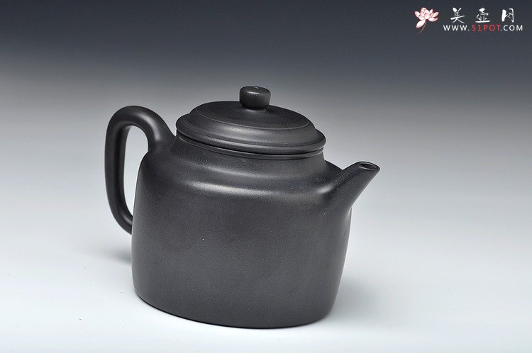 紫砂壶图片：万阗阗近作 气势雄壮全手精品剑流高德中 大亨遗韵 - 美壶网