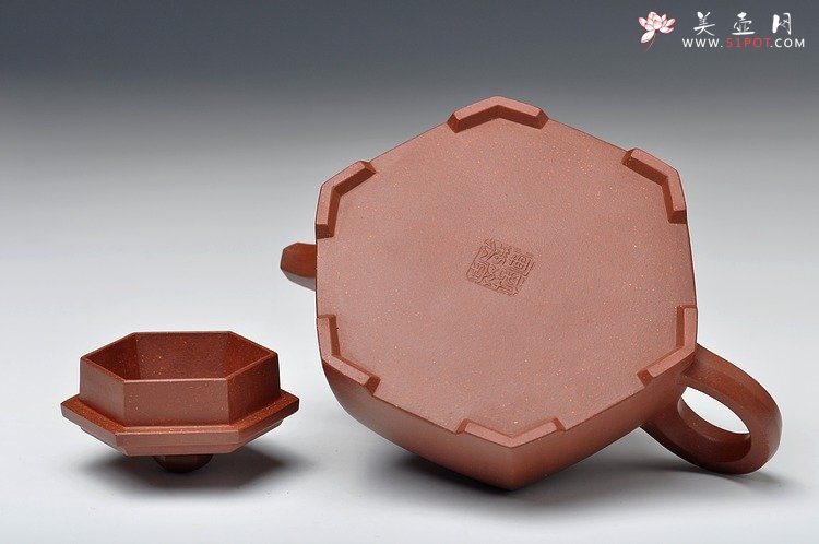 紫砂壶图片：古雅上流  许学军全手新品 顺六方 线条刚劲 - 美壶网