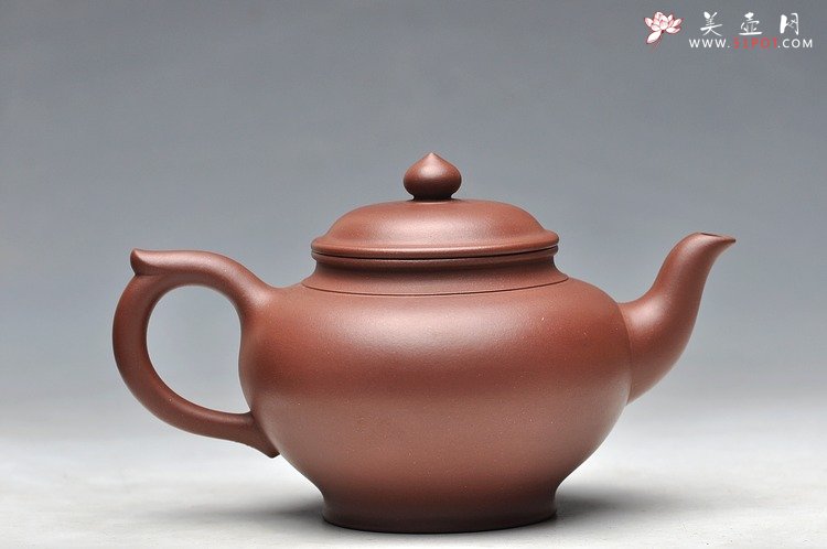 紫砂壶图片：泥色优雅 经典传承 顾派风格 紫泥全手笑樱 - 美壶网