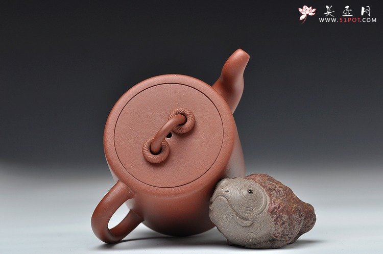 紫砂壶图片：简约而不简单 实力体现 质朴无华 全手夙慧 双圈 - 美壶网