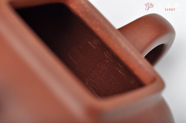 紫砂壶图片：全手工拍打成型 难度极高 精工大气 大觚棱 泥料温润 - 美壶网