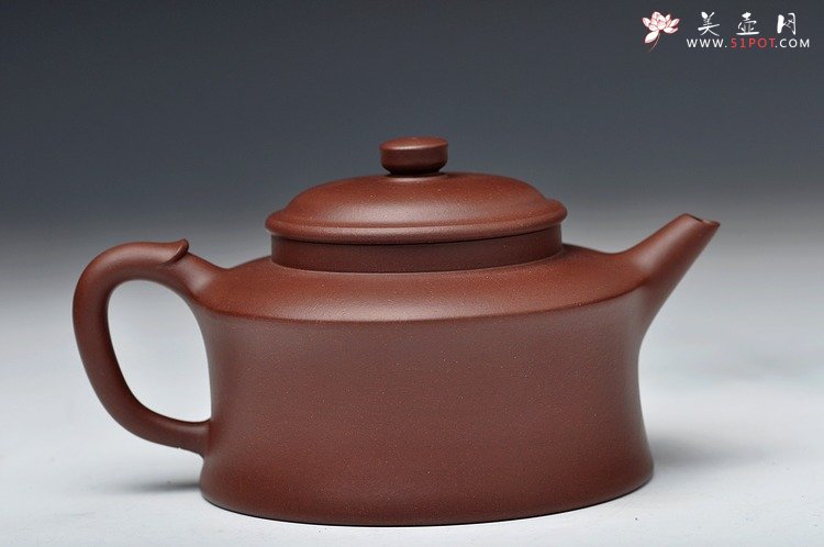 紫砂壶图片：砂料迷人 稳重而优雅 精品 全手玉锺 - 美壶网