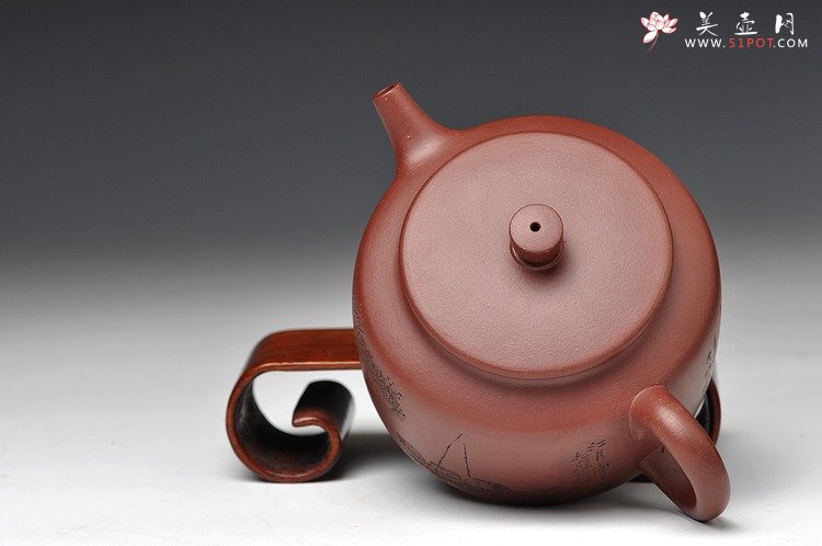 紫砂壶图片：厚重之品 品味意境 全手桑扁 - 美壶网