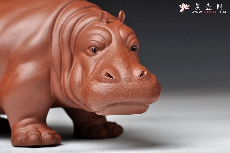 紫砂壶图片：河马 形态逼真 憨厚可爱 - 美壶网