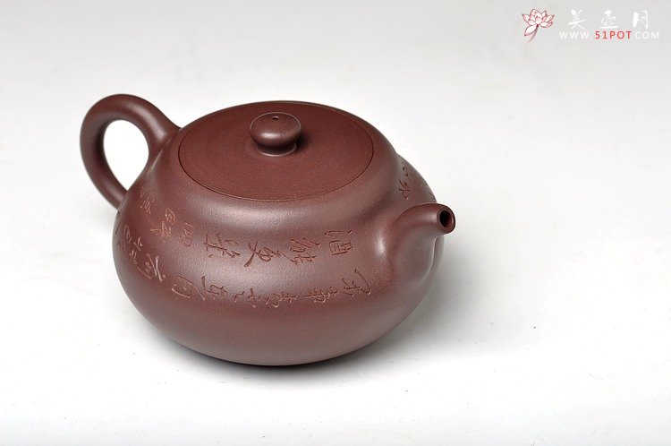 紫砂壶图片：传统刹凹 嵌盖 任备安之风 全手明泉 素器典范 双刀古味 - 美壶网