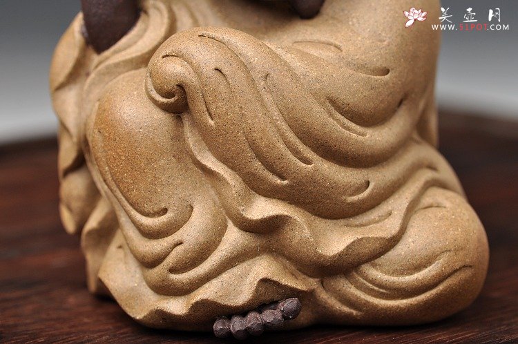 紫砂壶图片：十八罗汉之长眉罗汉和掏耳罗汉 神态细腻传神 精品茶宠 - 美壶网