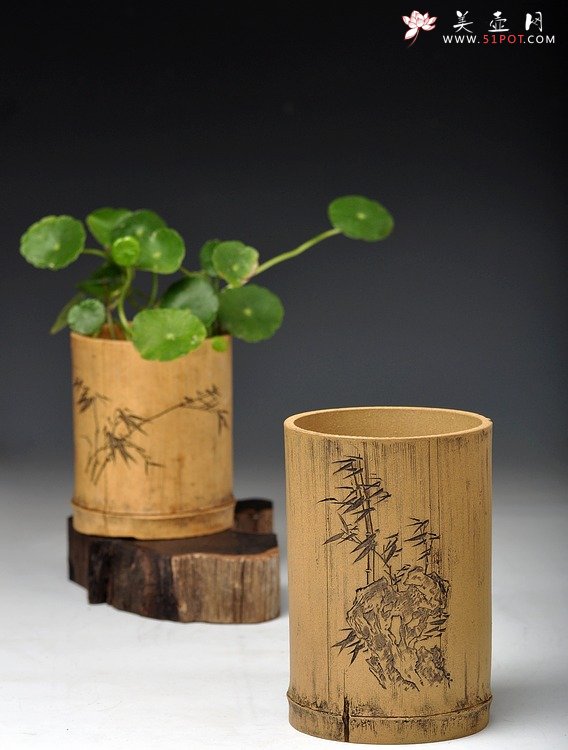 紫砂壶图片：竹节笔筒 张听刚装饰 文雅秀气 居不可无竹~ - 美壶网