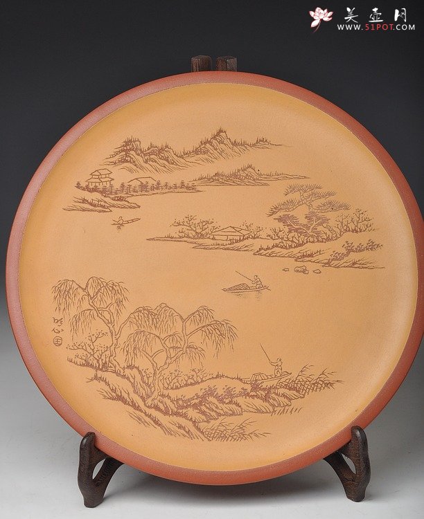 紫砂壶图片：王智斌老师义拍紫砂作品 山水挂盘 雅安我们在一起 - 美壶网