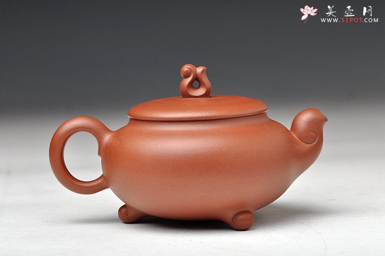 紫砂壶图片：容易让人恋上的新作  耐品清雅  一水情缘 - 美壶网