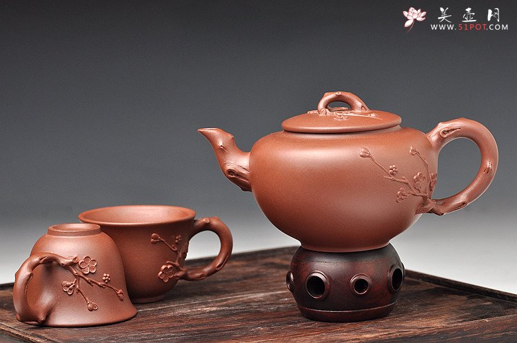 紫砂壶图片：清雅淡香 红皮龙 全手咏梅套组2 - 美壶网