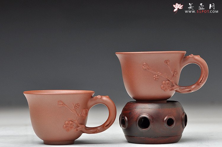 紫砂壶图片：清雅淡香 红皮龙 全手咏梅套组2 - 美壶网