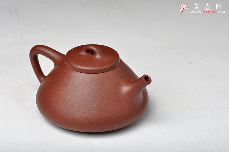 紫砂壶图片：骨肉均挺 挺拔俊雅 全手工子冶石瓢 优质底槽青 - 美壶网