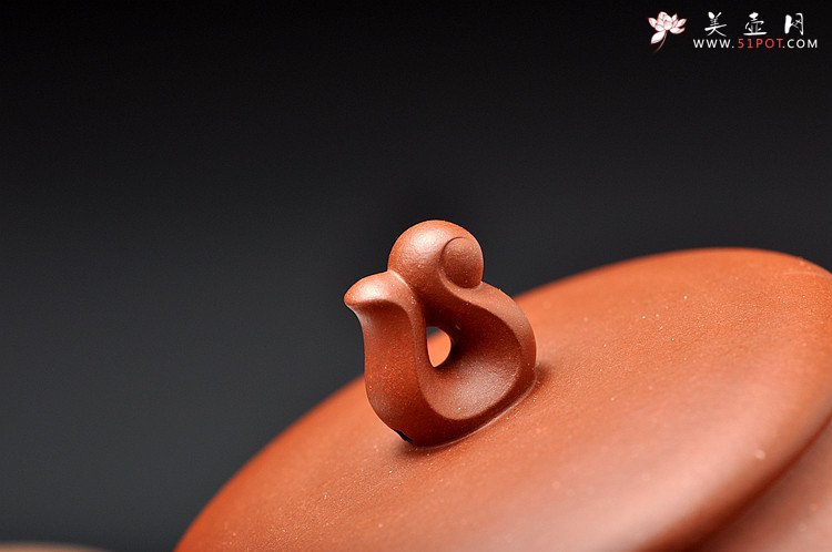 紫砂壶图片：容易让人恋上的新作  耐品清雅  一水情缘 - 美壶网
