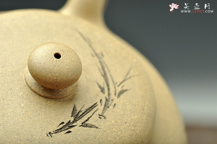 紫砂壶图片：新作 全手直流柿圆 实用精品 陆逸舟装饰 - 美壶网