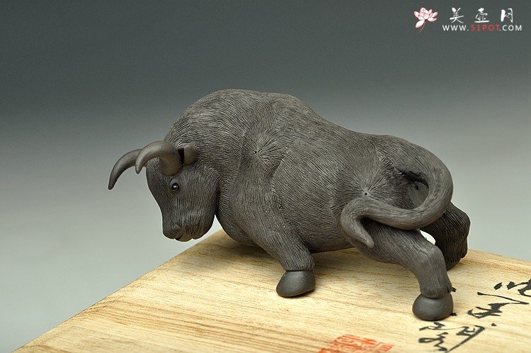 紫砂壶图片：健康黑牛茶宠o(∩_∩)o  栩栩如生 - 美壶网