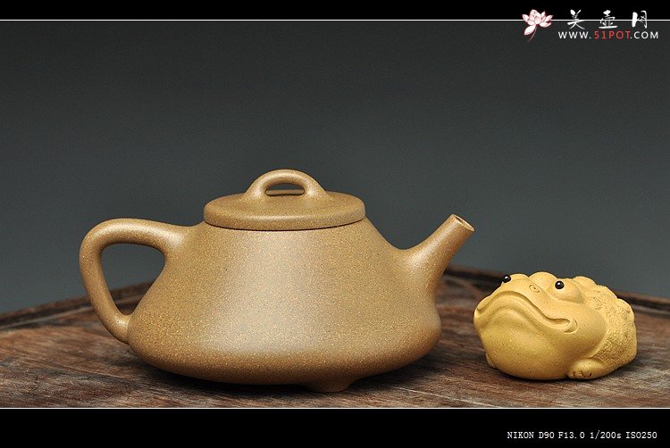 紫砂壶图片：性价比好瓢 全手段泥小子冶石瓢 挺拔秀气 - 美壶网