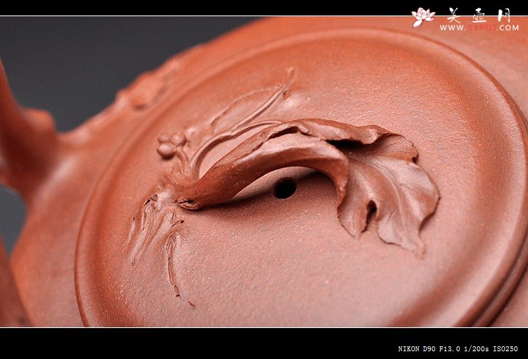 紫砂壶图片：花货奇才顾正芳 扛鼎之作 全手工丰裕提梁 飘逸大气 - 美壶网