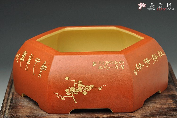 紫砂壶图片：岁寒三友之六方水洗 陆轶舟精品代表作 刀法精炼 粉浆效果更漂亮 - 美壶网