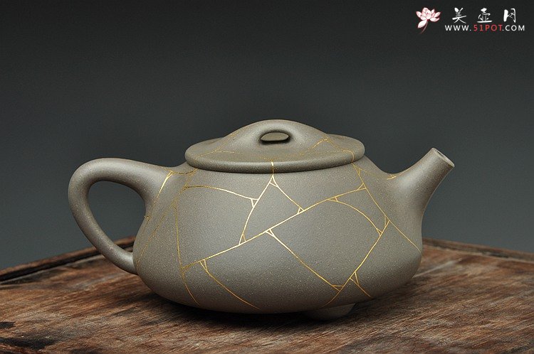 紫砂壶图片：周斌新作 全手真金冰纹大满瓢 高温青灰泥 饱满大气 - 美壶网