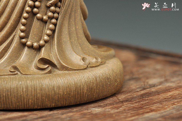 紫砂壶图片：古铜泥 凌爱军 达摩 获奖精品 衣纹和表情都惟妙惟肖 - 美壶网