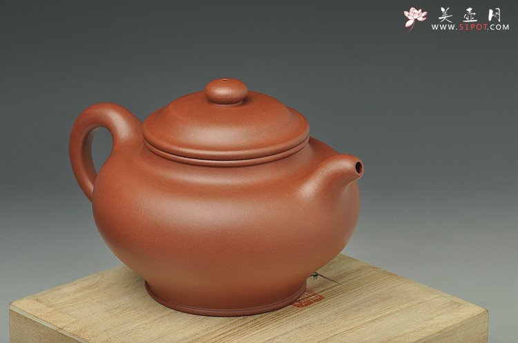 紫砂壶图片：霸气十足 厚重大掇只 精品多自品 全手工刹凹 - 美壶网