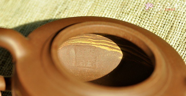 紫砂壶图片：通透绞泥  端庄周正  实用佳品  汉韵壶 - 美壶网