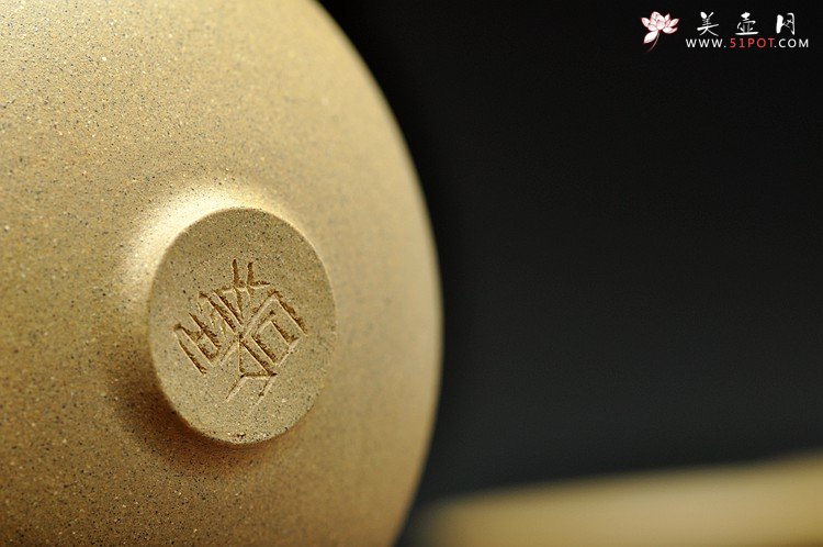 紫砂壶图片：一套梅兰竹菊 茶室之美 乳香杯 - 美壶网