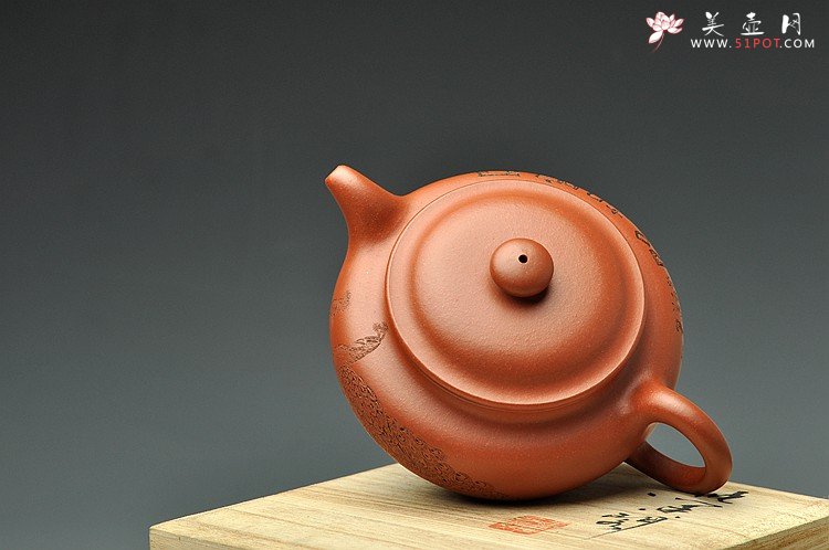 紫砂壶图片：谭华斌近作 传统实用 全手凤凰仿古 细刻入丝 - 美壶网