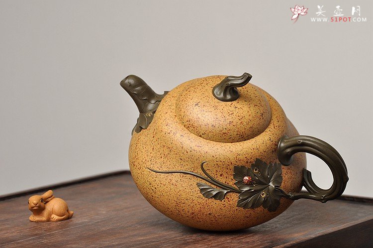 紫砂壶图片：原创作品 七彩葫芦 心意新意 孙伟强张新亚合作 孕育福禄 - 美壶网