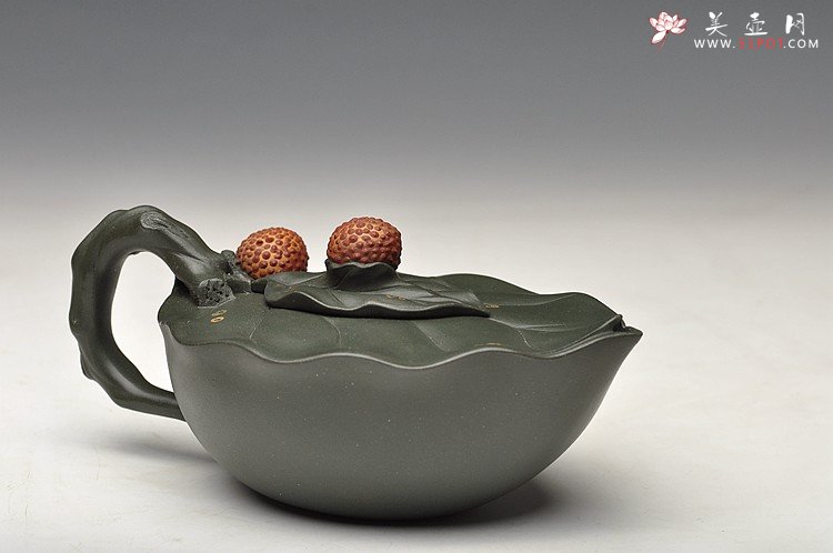 紫砂壶图片：甜蜜的回忆~技巧精妙 荔枝套壶 孙伟强张新亚合作  - 美壶网