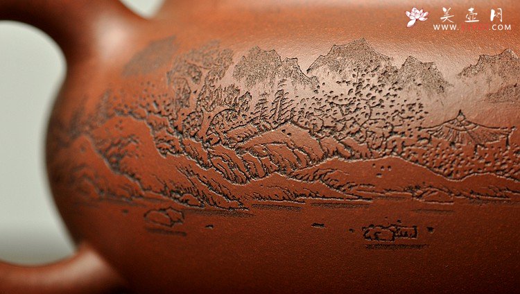 紫砂壶图片：通景山水 俯仰自得 稳重大气 冬游之大仿古 - 美壶网