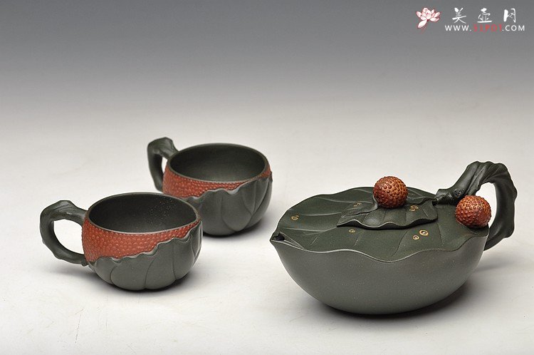 紫砂壶图片：甜蜜的回忆~技巧精妙 荔枝套壶 孙伟强张新亚合作  - 美壶网