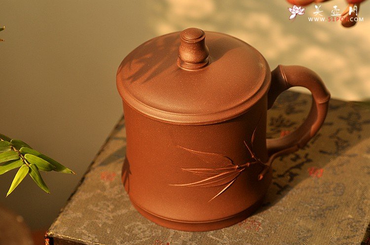 紫砂壶图片：美壶特惠 黄龙山原矿青水泥 高温竹节盖杯 - 美壶网