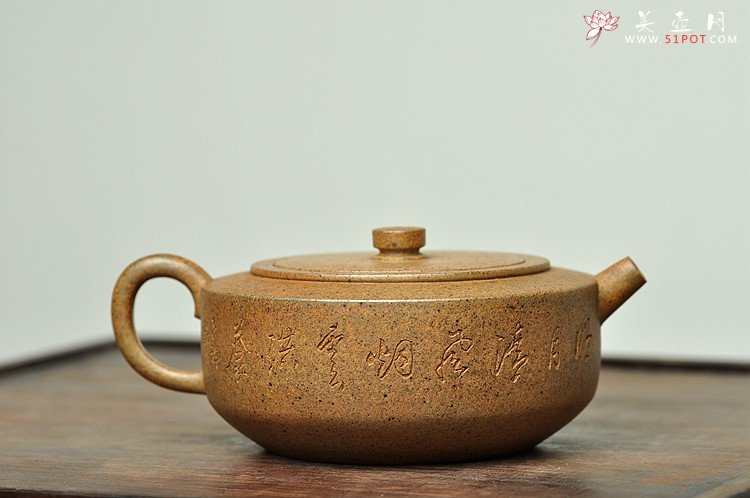 紫砂壶图片：瞿斌原创作品 玉成遗韵 柴窑烧 全手怀璧 古朴拙雅 - 美壶网